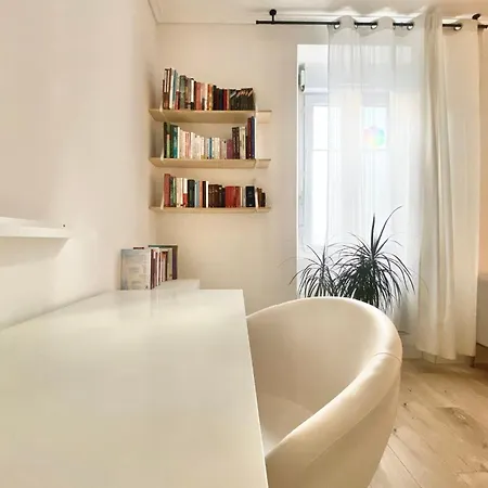 Quiet In Ideal For Two *