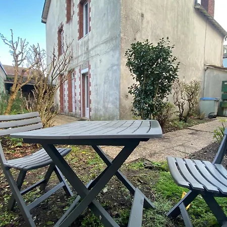 Quiet In Ideal For Two